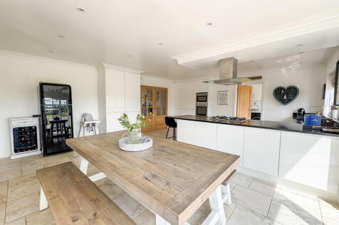kitchen diner2