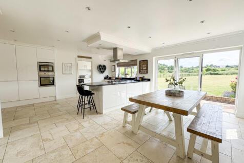 kitchen diner 3