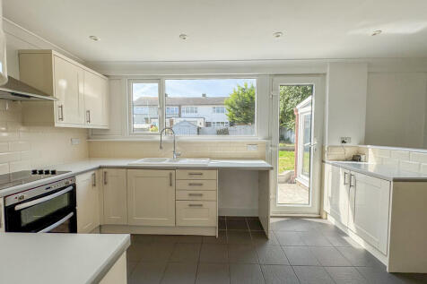 kitchen area 1