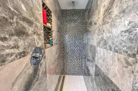 shower 1