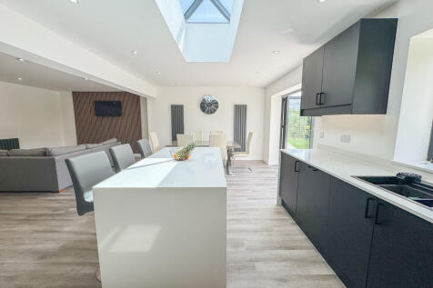kitchen area 1