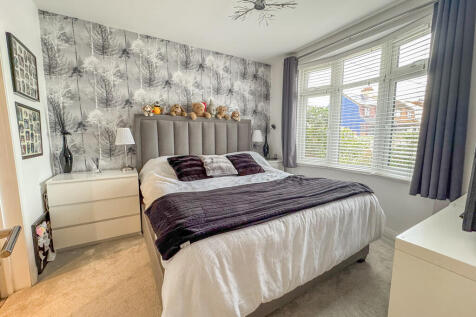 bed 1