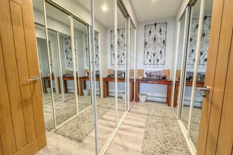 dressing room