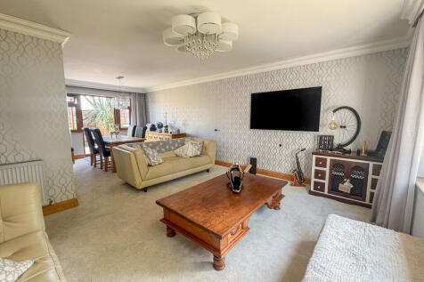 lounge area