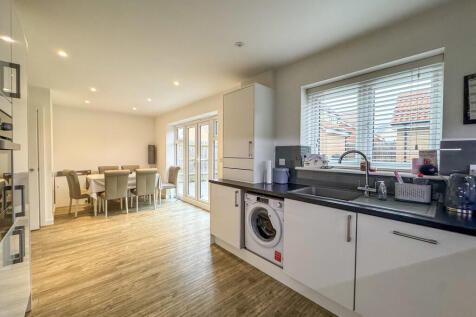 kitchen-diner