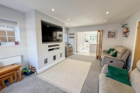 lounge 1