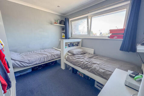 bed 1