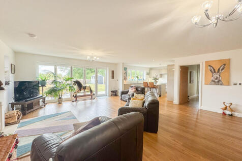 lounge 1
