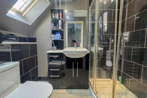 bed 2 en suite