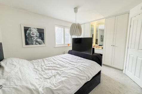 bed 1