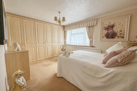 bed 1