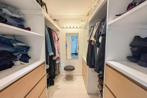 dressing room
