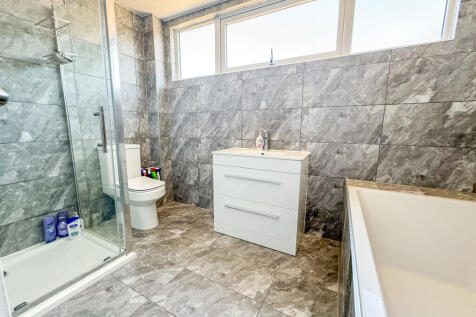bath image 1