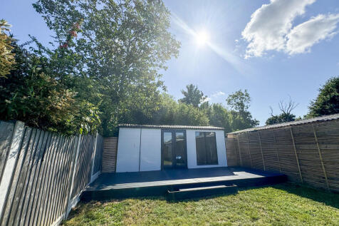 summer house or o...
