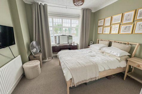 bed 1 1