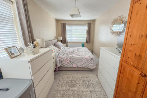 gf bed 4