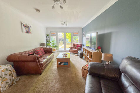 lounge 1