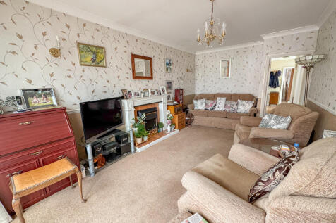 lounge 1