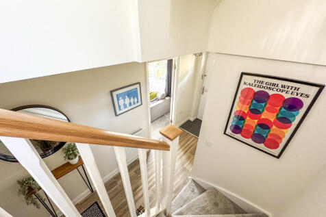 stairs to ground