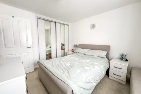 bed1 image 2