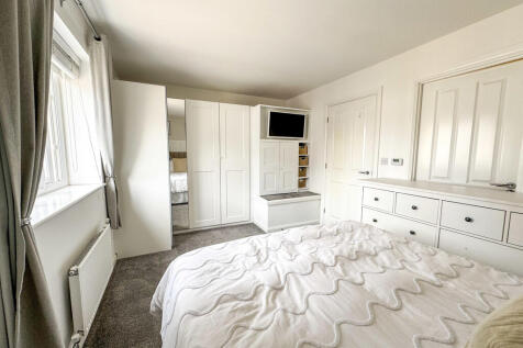 bed1 image2