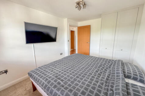 bed 3