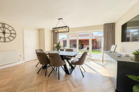 breakfast area 1