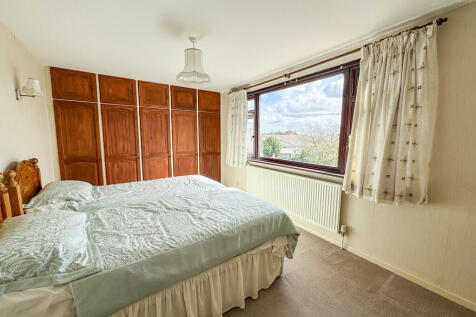 bed2