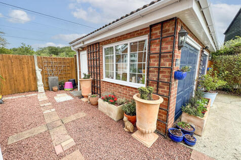 front garden2