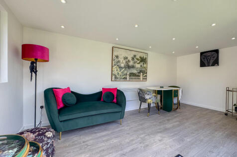 garden room 1