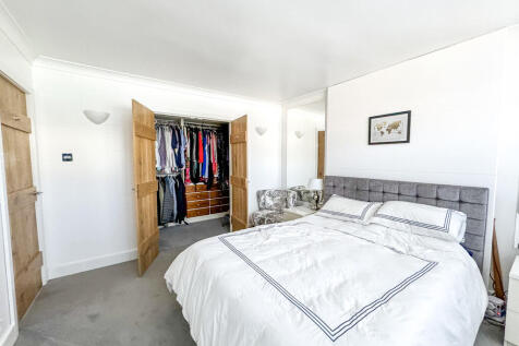 bed 1 image 2