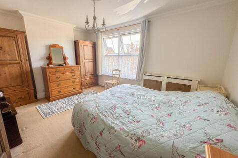 bed 1