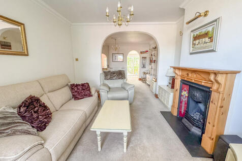 lounge 2