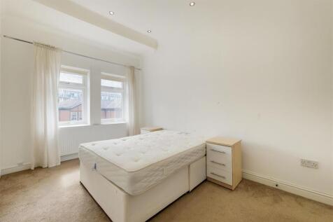 3_Main Bedroom-1.jpg