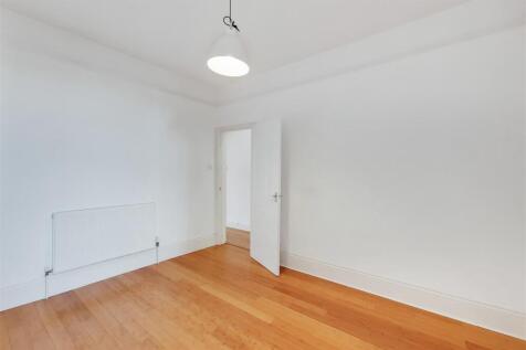 5_Bedroom 3-0.jpg