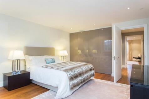 8, 13 Cromwell Road 5.jpg