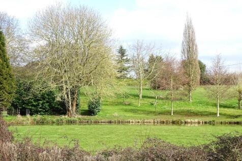DELIGHTFUL VIEW TO POND OPPOSITE