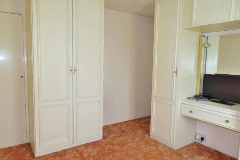 BUILT IN WARDROBES