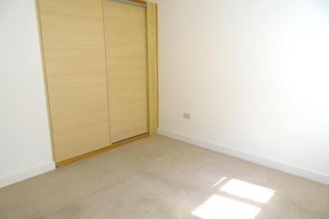 BUILT IN DOUBLE WARDROBE
