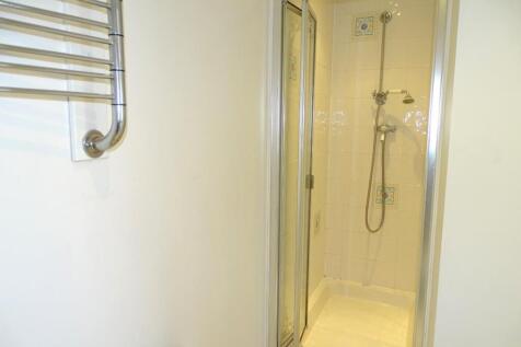 SHOWER UNIT