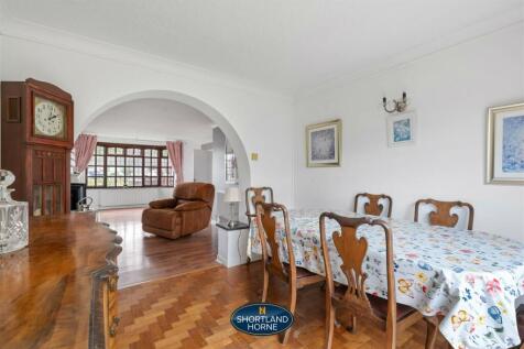 4 Findon Close WM (25 of 43).jpg