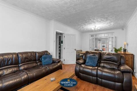 49 Middlemarch Rd WM (24 of 34).jpg