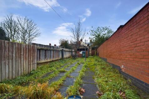 CAM01906G0-PR0386-STILL014.jpg