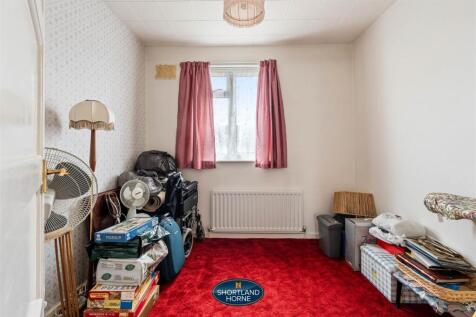 9 Sutton Avenue (8 of 19).jpg
