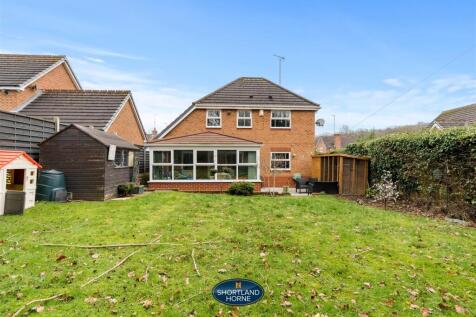 1 Ashfield Ave (26 of 28).jpg