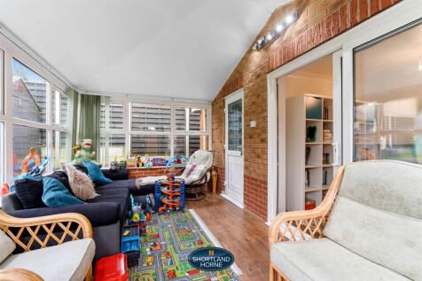 1 Ashfield Ave (20 of 28).jpg