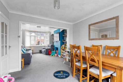 96 Anchorway Road WM (15 of 22).jpg