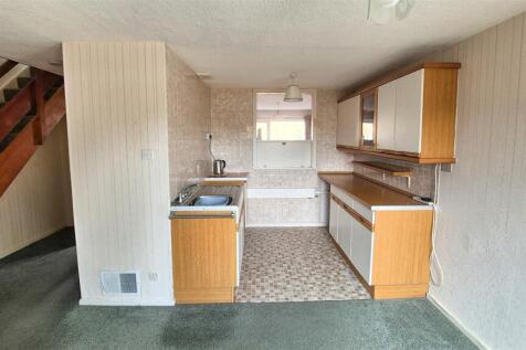 kitchen2.jpg