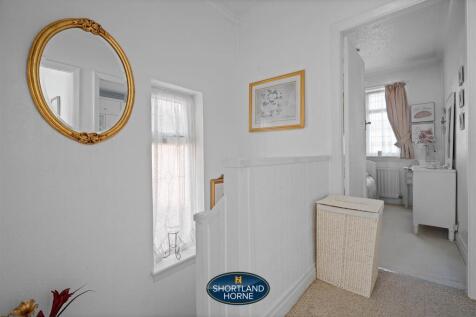 212 Daventry Road WM (6 of 26).jpg