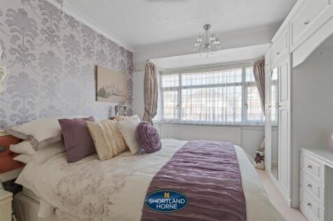 212 Daventry Road WM (11 of 26).jpg